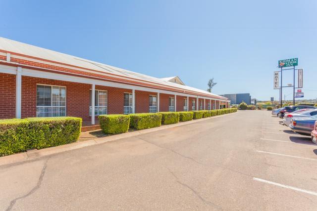 The Kidman Wayside Inn Griffith Exterior photo